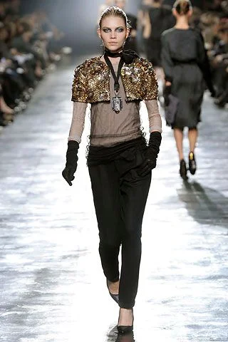 Look 49